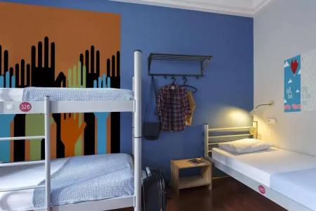 Hush Hostel Lounge - 1