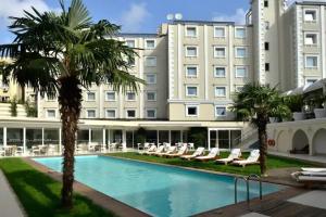 Holiday Inn Istanbul City, An Ihg Hotel, Стамбул