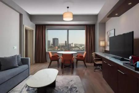 Delta Hotels by Marriott Istanbul West - 50