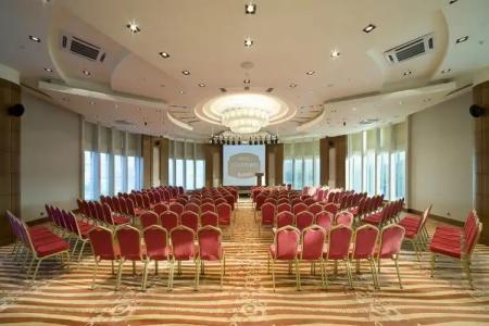 Delta Hotels by Marriott Istanbul West - 20