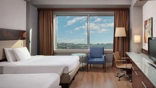 Delta Hotels by Marriott Istanbul West - 52