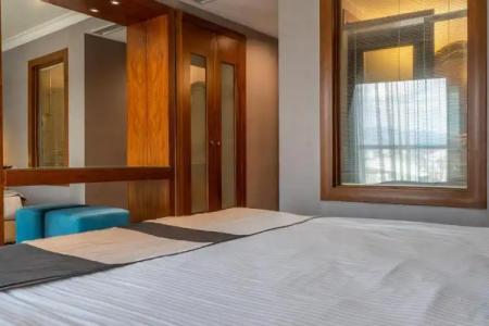 Residence - 82