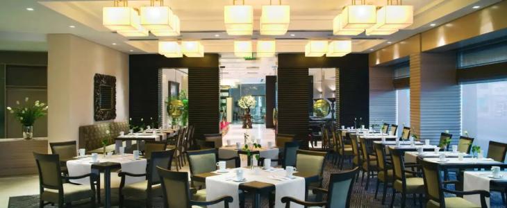 Mövenpick Izmir - 14