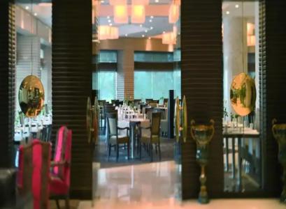 Mövenpick Izmir - 15