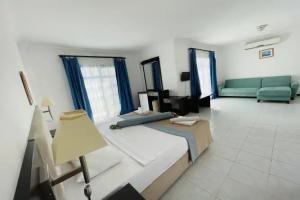 Отель «Zemda Gumusluk All Inclusive», Гюмюшлюк