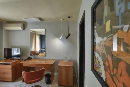 Воздвиженский - 84