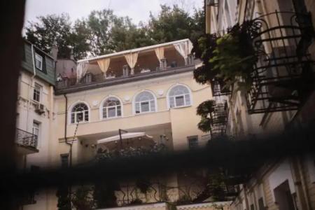 Воздвиженский - 186