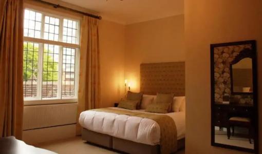 Best Western Plough & Harrow - 86