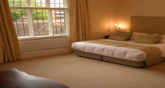 Best Western Plough & Harrow - 82