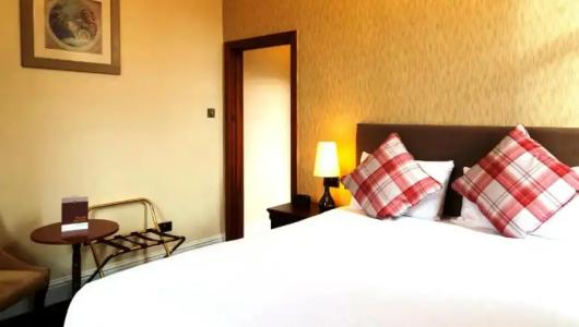 Best Western Plough & Harrow - 63