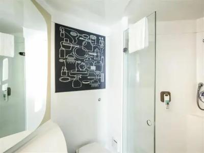 ibis Birmingham Bordesley - 8