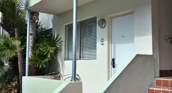 Dorchester & Suites - 44