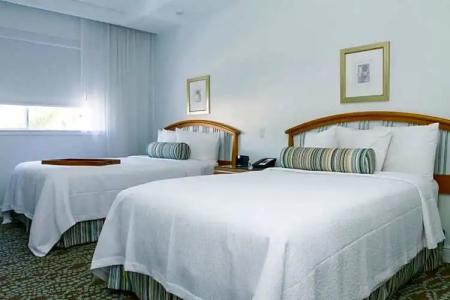 Dorchester & Suites - 60