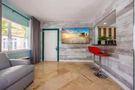 Suites on South Beach - 38