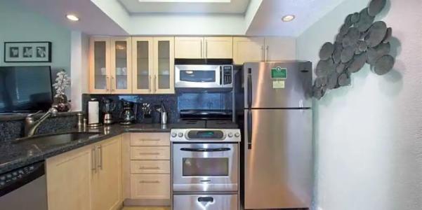 Suites on South Beach - 48