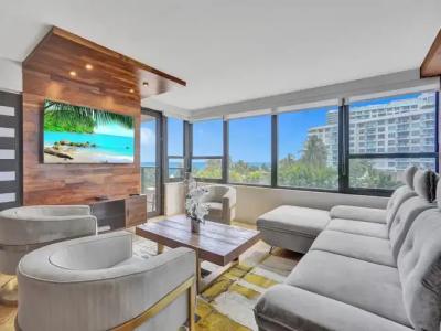 The Alexander All Suites - 488