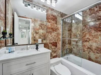 The Alexander All Suites - 121