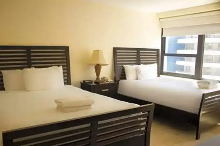 The Alexander All Suites - 665