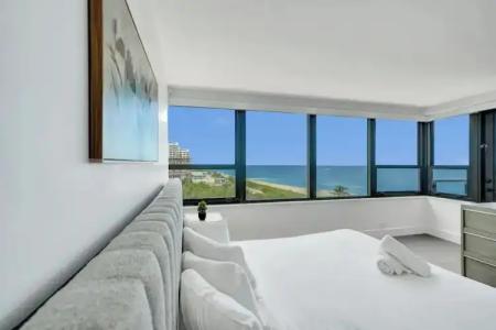 The Alexander All Suites - 778