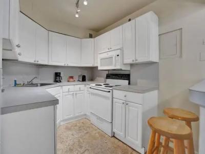 The Alexander All Suites - 696