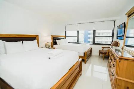 The Alexander All Suites - 2