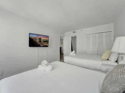 The Alexander All Suites - 164