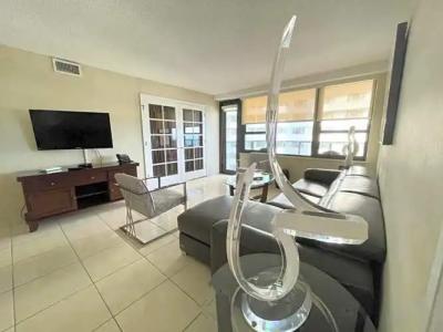 The Alexander All Suites - 640