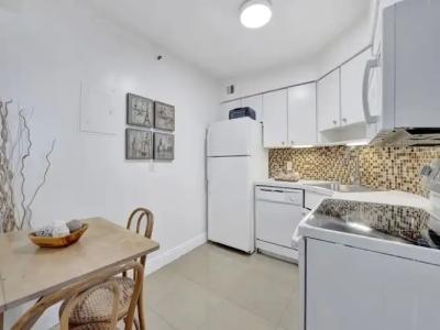 The Alexander All Suites - 373