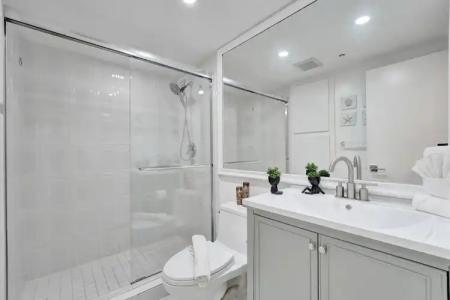 The Alexander All Suites - 450