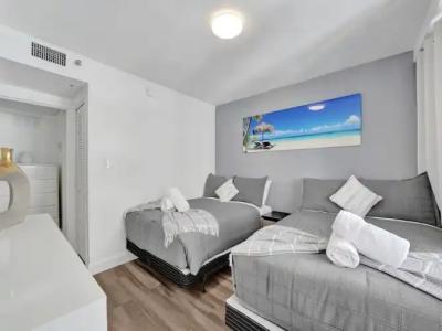 The Alexander All Suites - 61