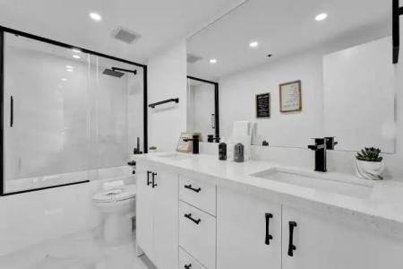 The Alexander All Suites - 226