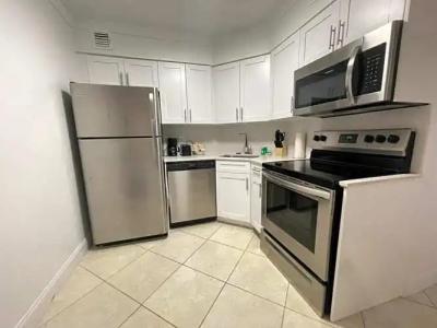 The Alexander All Suites - 603