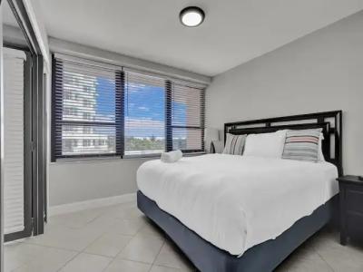 The Alexander All Suites - 365