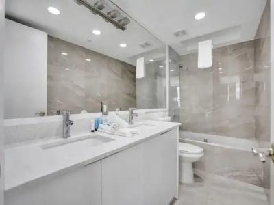 The Alexander All Suites - 504