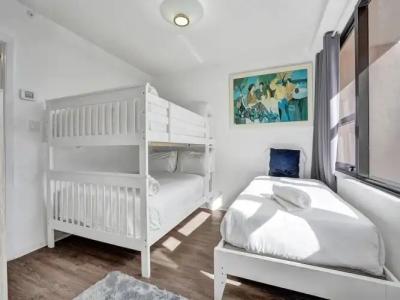 The Alexander All Suites - 439