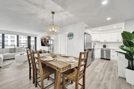 The Alexander All Suites - 223