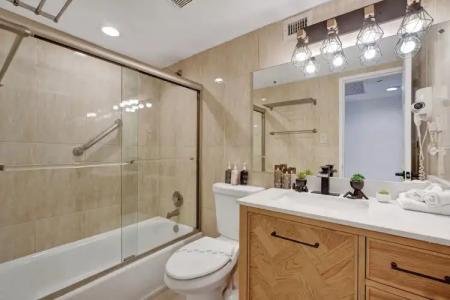 The Alexander All Suites - 454