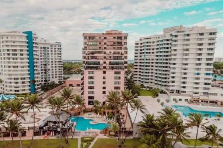 The Alexander All Suites - 23