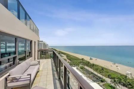 The Alexander All Suites - 545