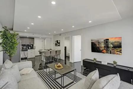 The Alexander All Suites - 572