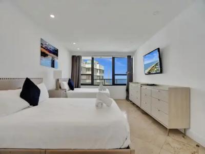 The Alexander All Suites - 149