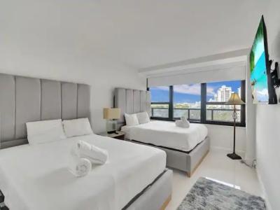 The Alexander All Suites - 253