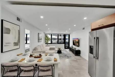 The Alexander All Suites - 346