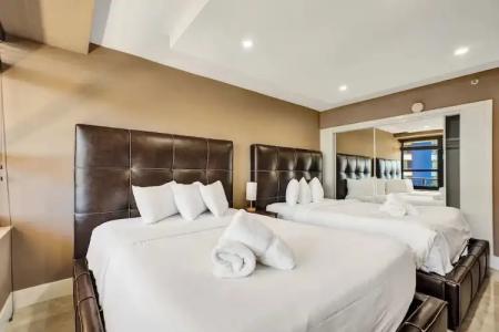 The Alexander All Suites - 396