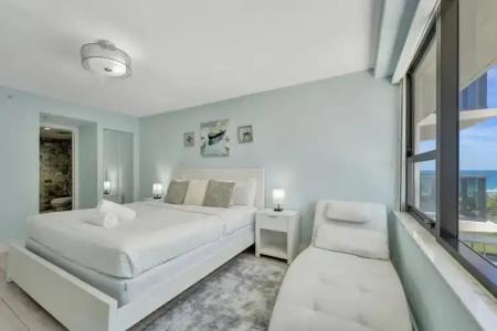 The Alexander All Suites - 558