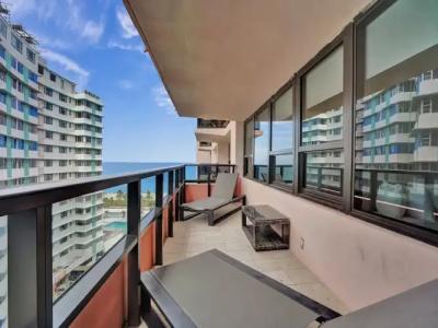 The Alexander All Suites - 387