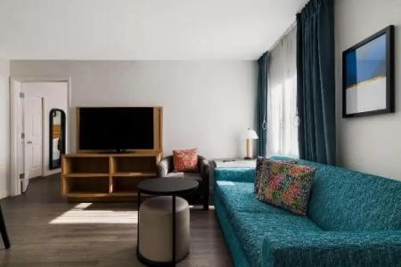 Sonesta ES Suites Orlando International Drive - 61