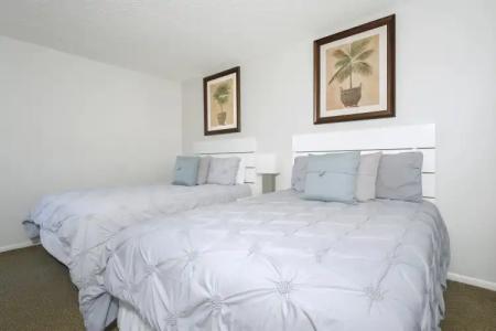 Parc Corniche Condominium Suites - 3