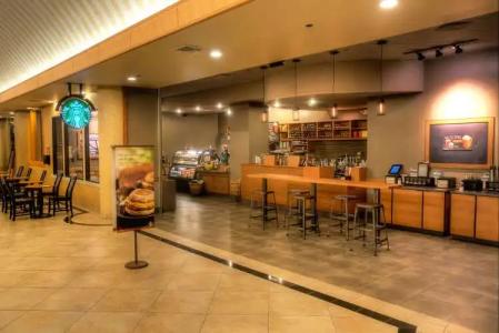 The Florida & Conference Center in the Florida Mall - 26