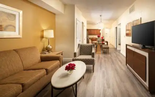 Floridays Orlando Two & Three Bed Rooms Condo Resort - 11